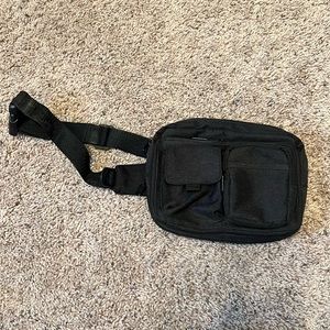 Black Fanny pack